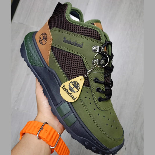 “✨ La nueva Comodidad Timberland para todo: trabajo 🧑‍💼, salida 🍻 y clima impredecible 🌧️☀️” INCLUYE REGALO.