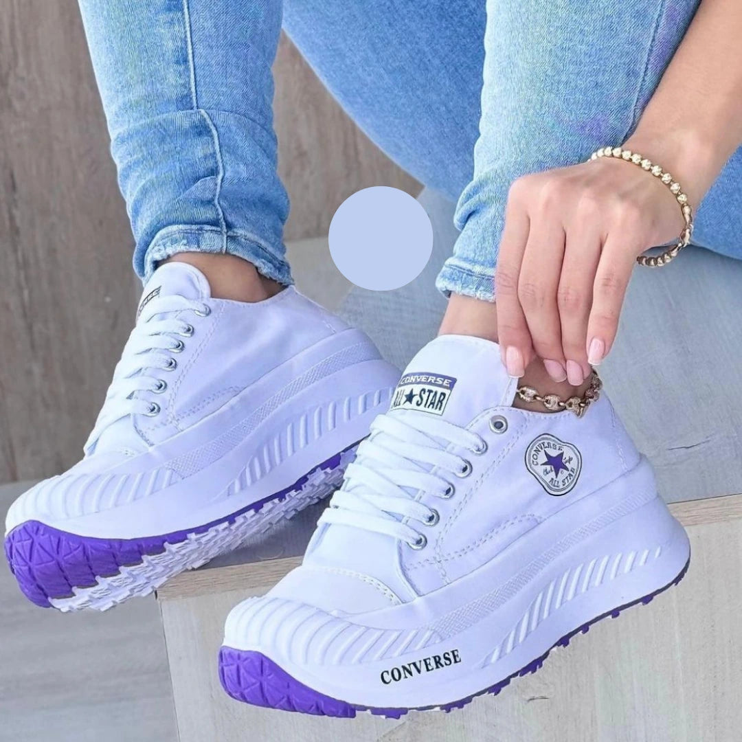 👑LOS TENIS QUE ESTÁBAS ESPERANDO ✨ - “Para quien siempre está ahí… hoy es su turno de brillar.”